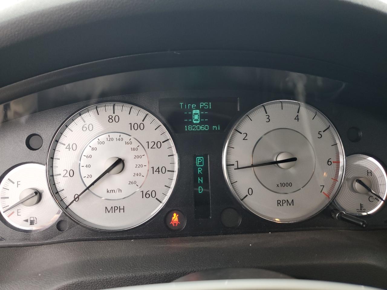 2008 CHRYSLER 300C photo 17