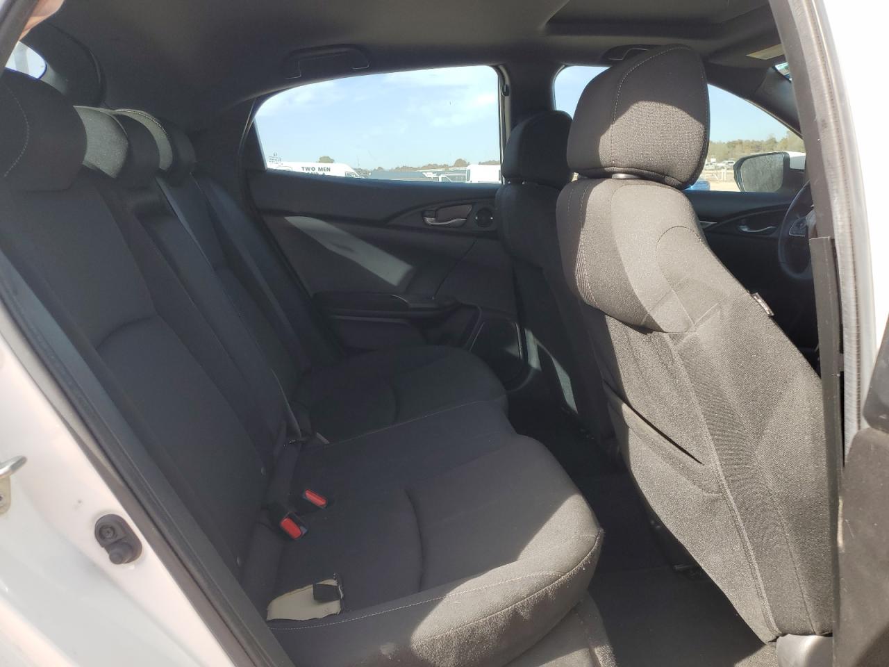 2017 HONDA CIVIC EX photo 19