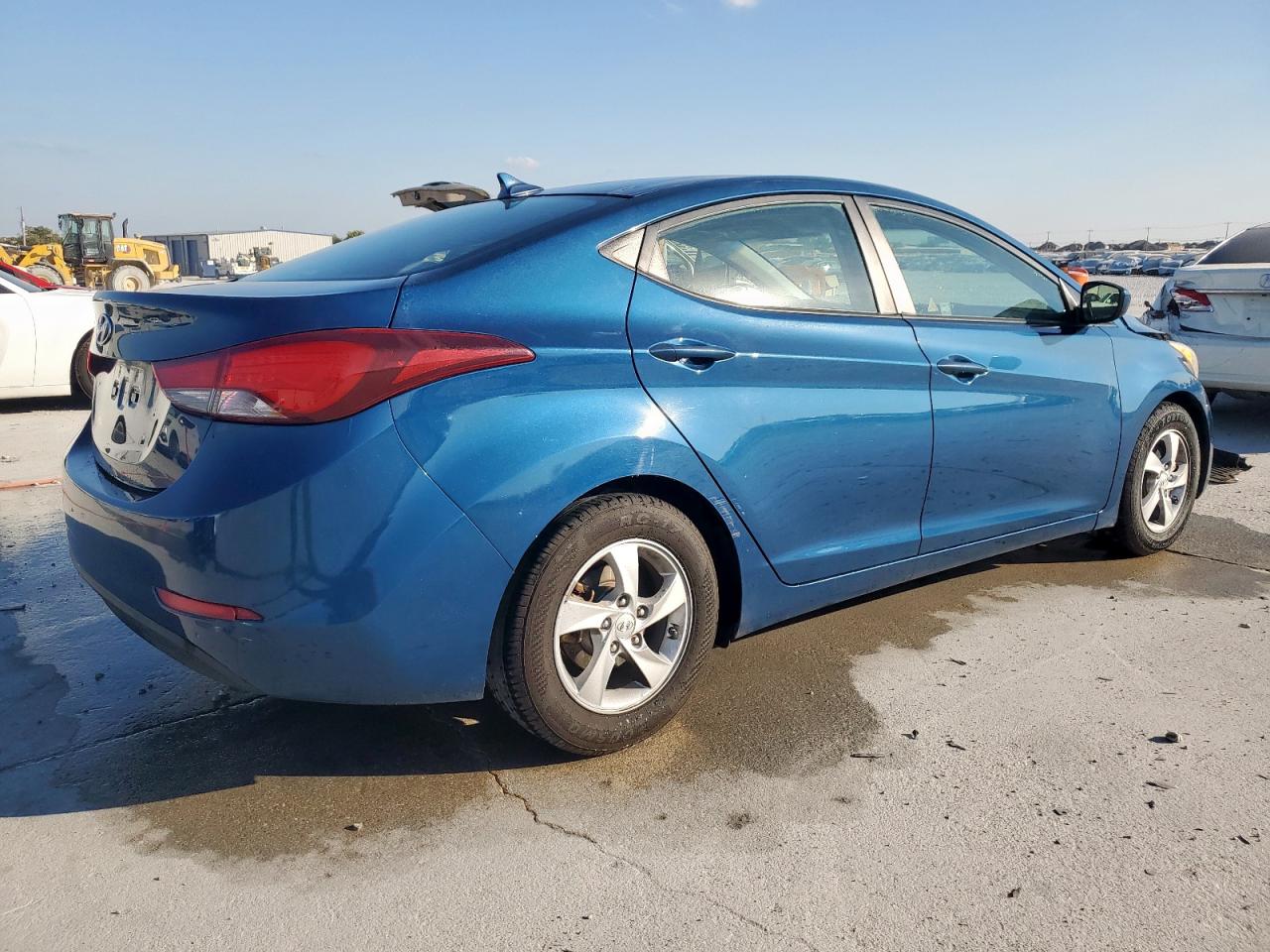 2014 HYUNDAI ELANTRA SE photo 5