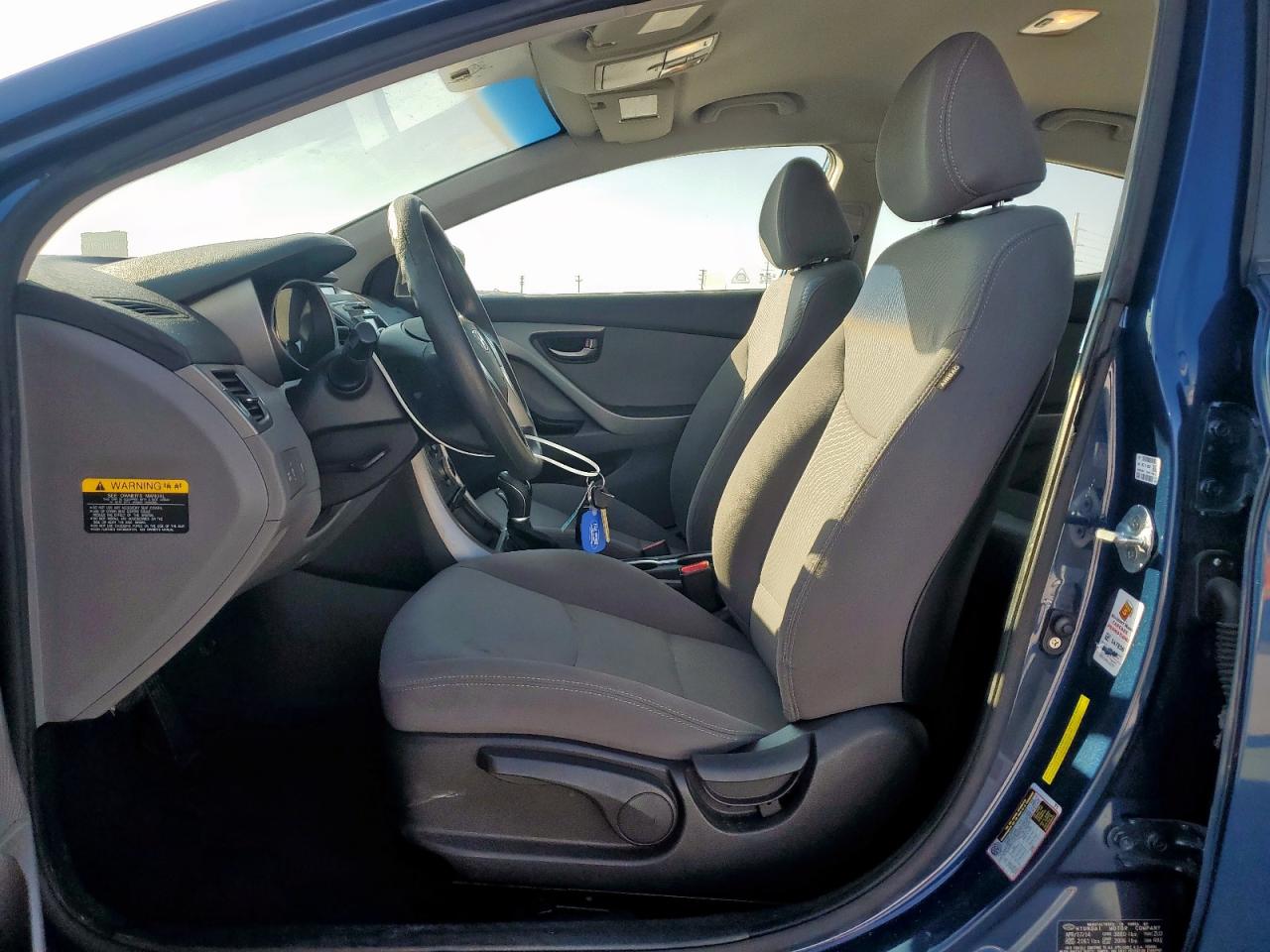 2014 HYUNDAI ELANTRA SE photo 13