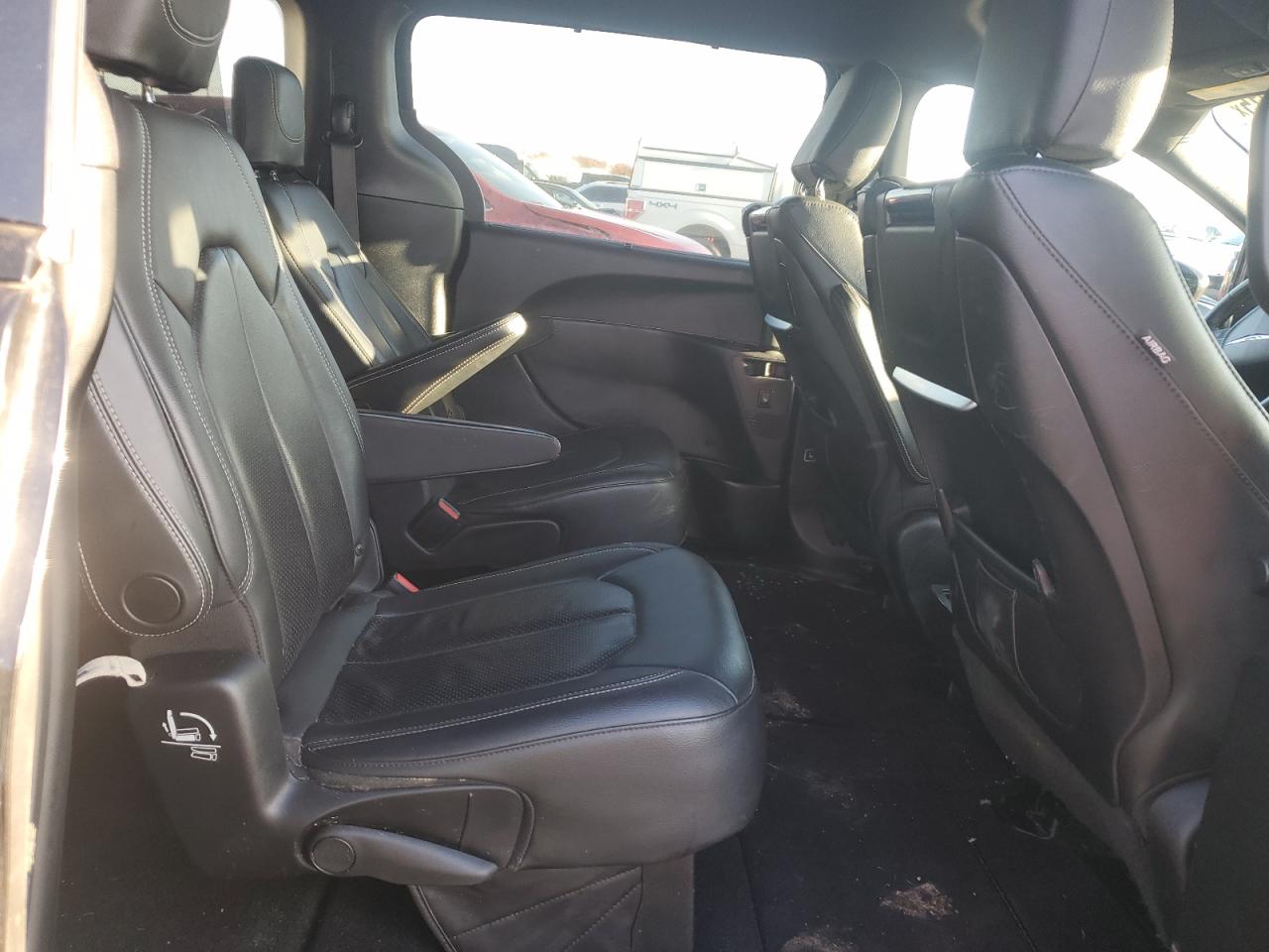 2019 CHRYSLER PACIFICA TOURING L PLUS photo 21