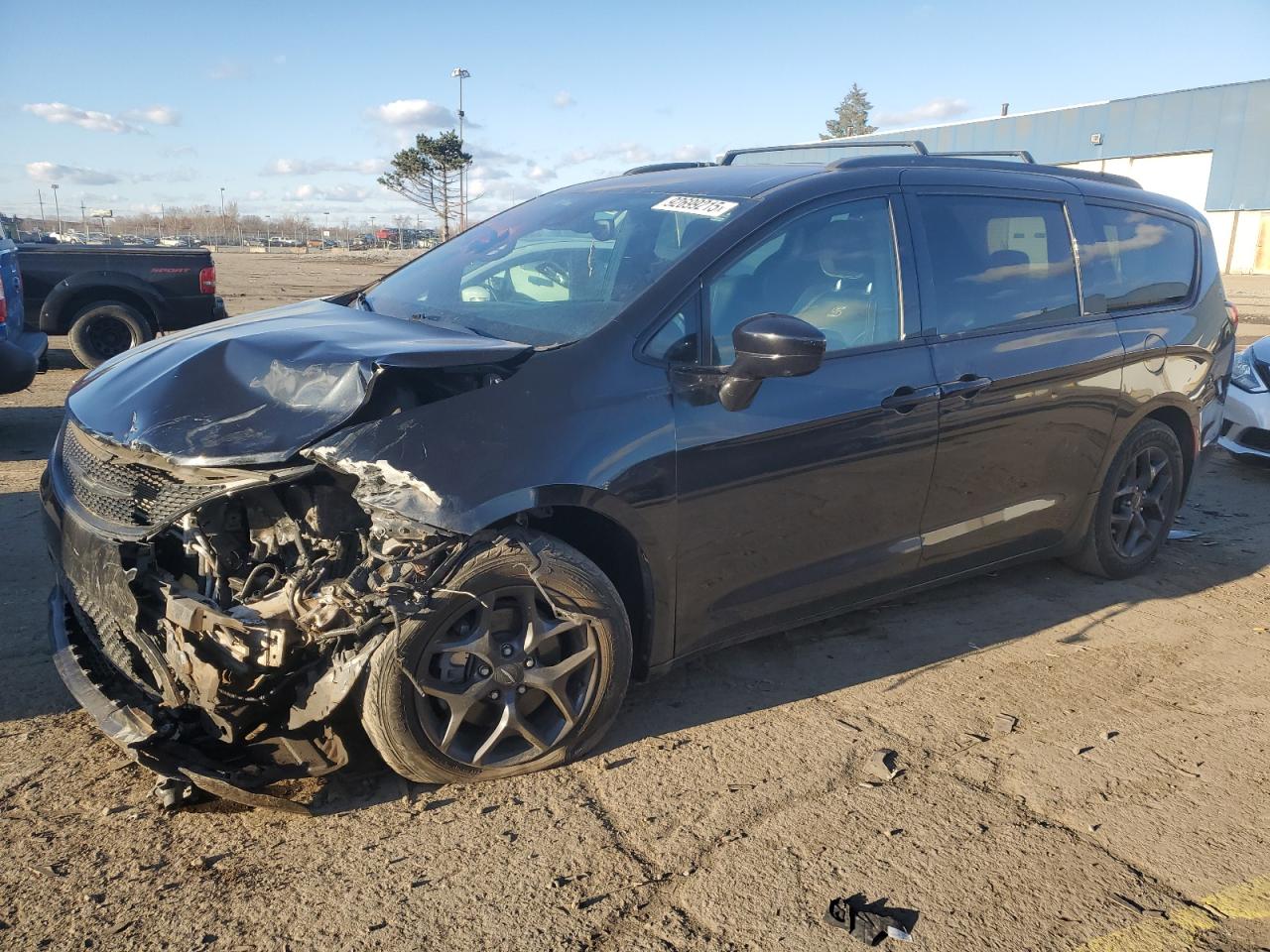 2019 CHRYSLER PACIFICA