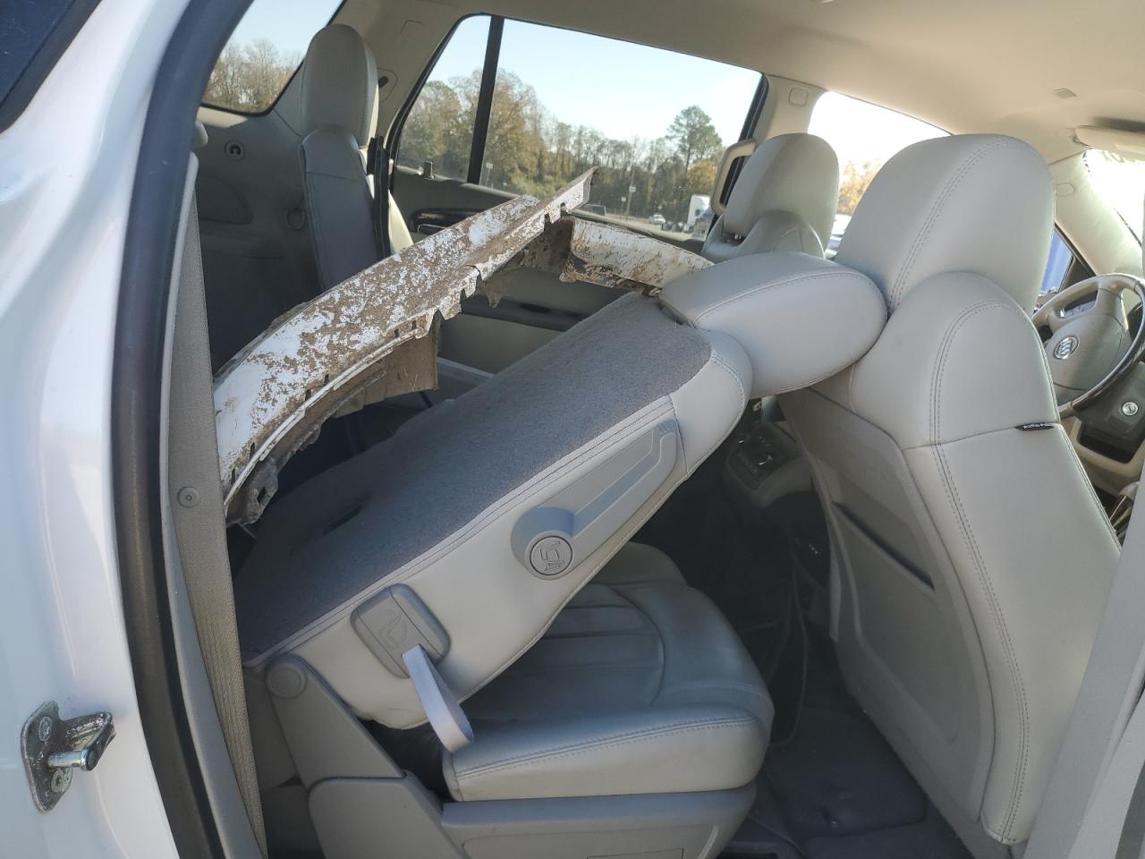 2016 BUICK ENCLAVE photo 21
