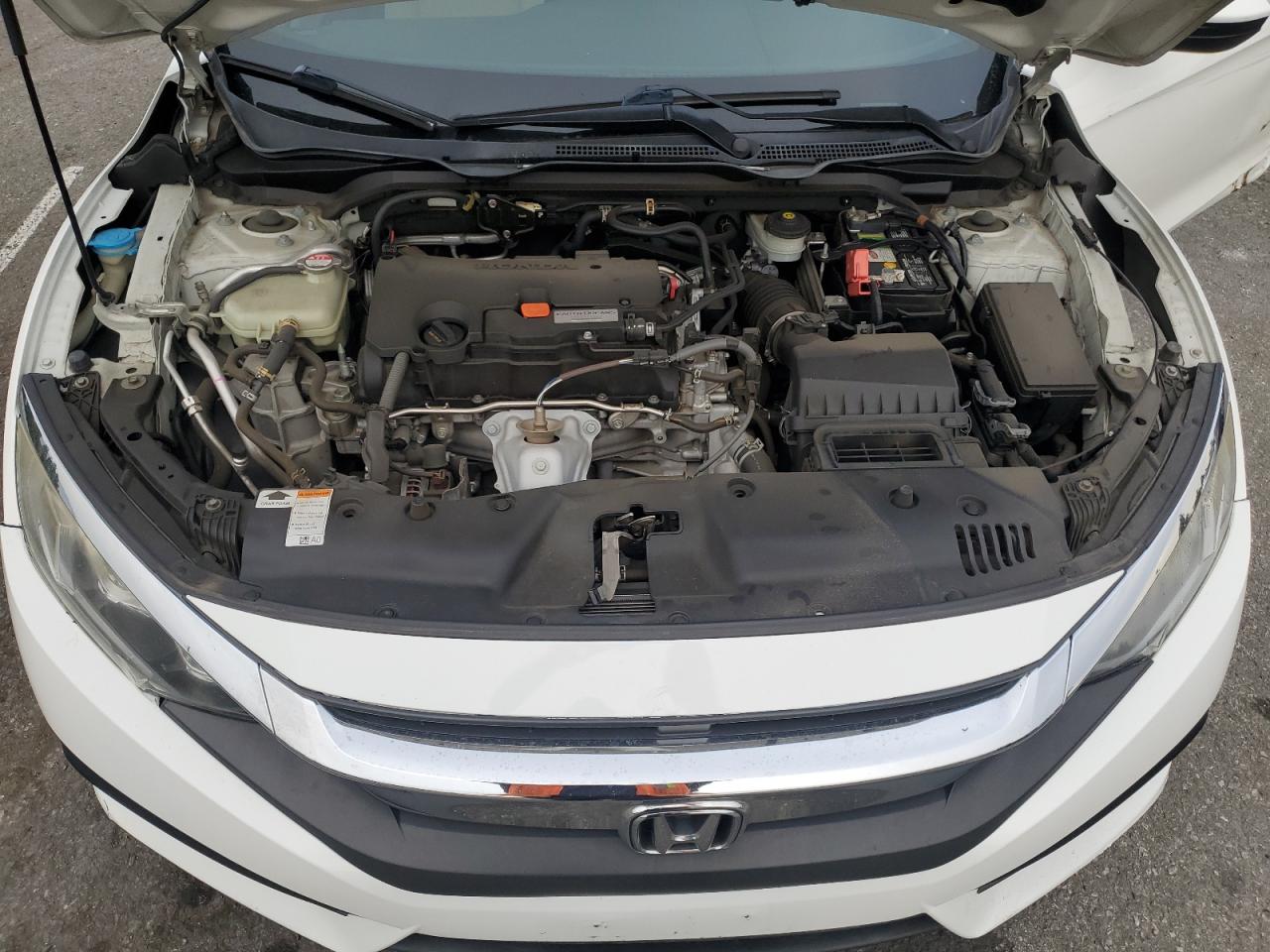 2017 HONDA CIVIC LX photo 11