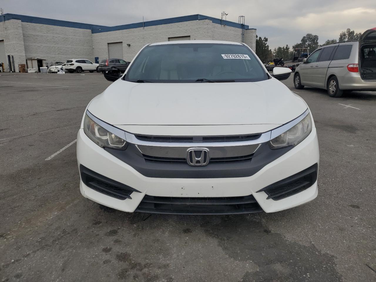2017 HONDA CIVIC LX photo 5