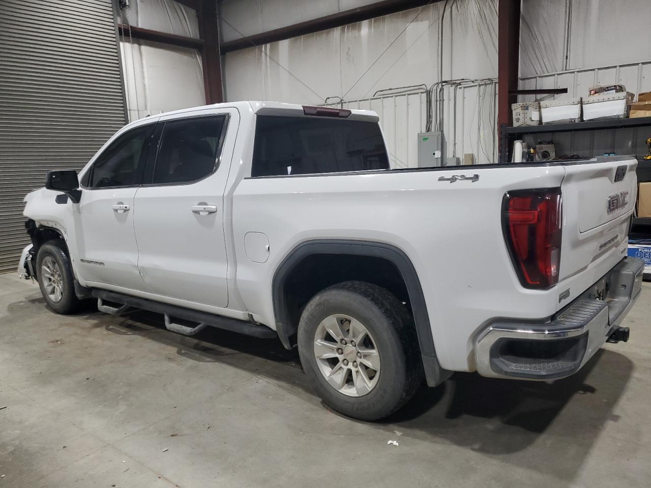 2022 GMC SIERRA LIMITED K1500 SLE photo 5