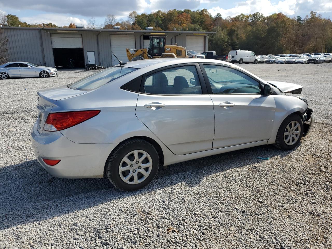 2014 HYUNDAI ACCENT GLS photo 5