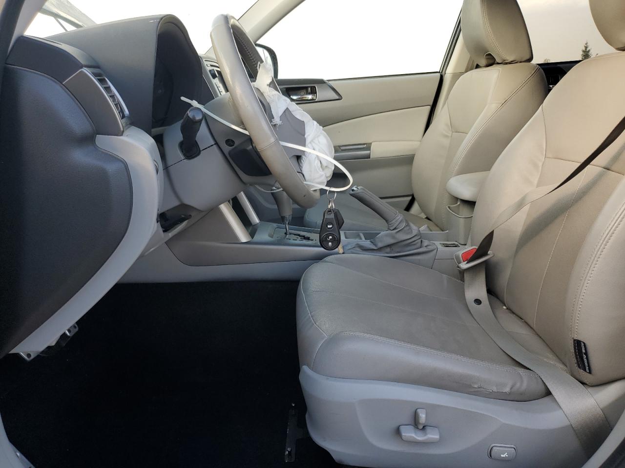 2013 SUBARU FORESTER TOURING photo 7