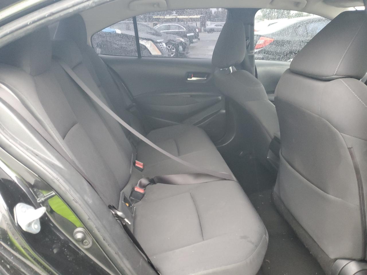 2020 TOYOTA COROLLA LE photo 28