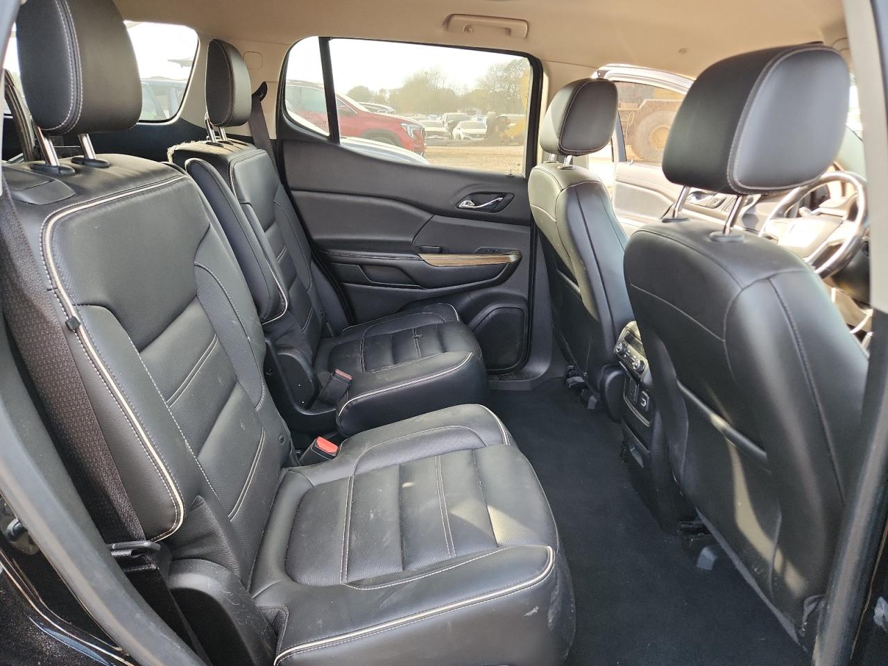 2019 GMC ACADIA DENALI photo 11