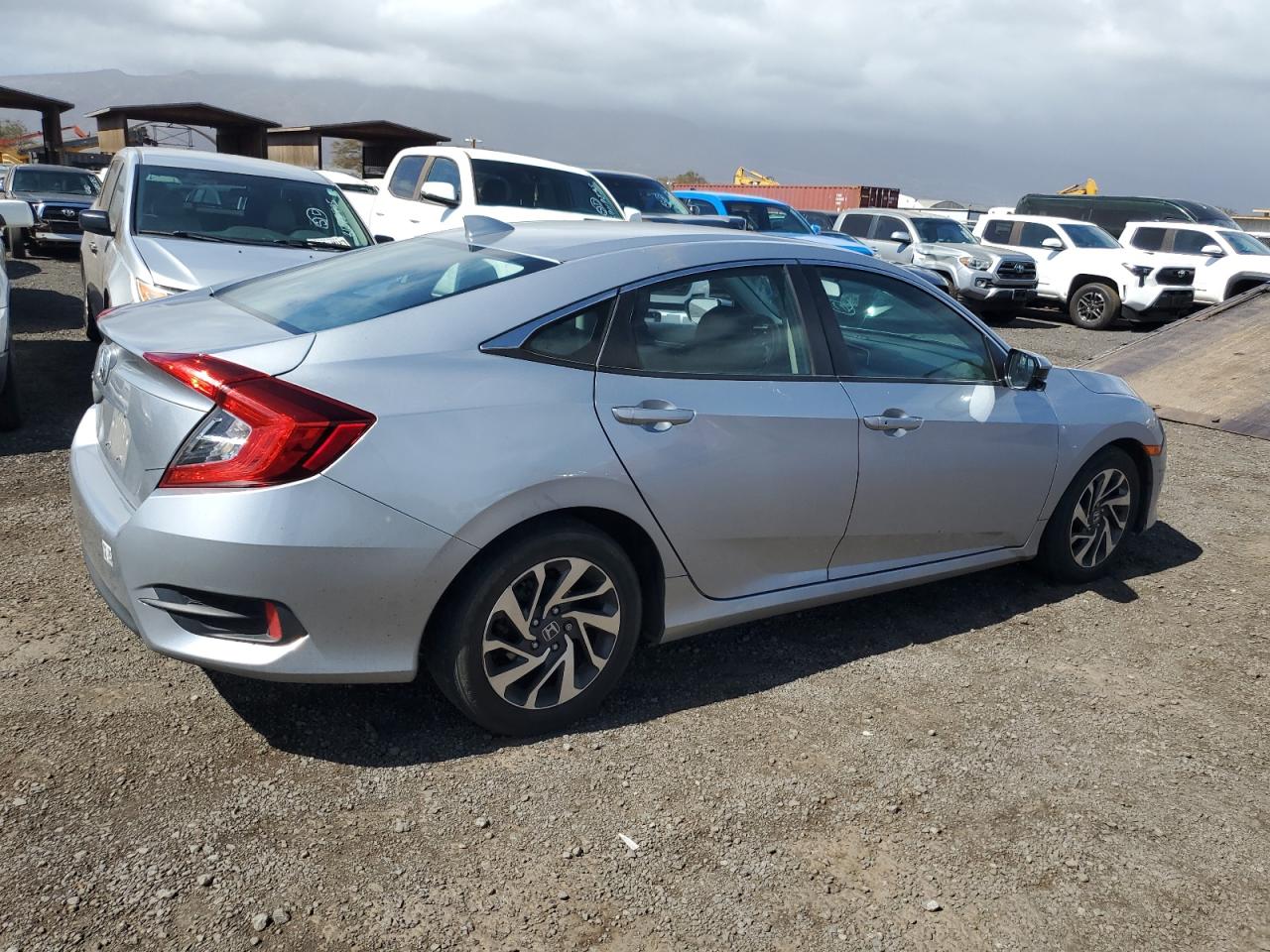 2017 HONDA CIVIC photo 3