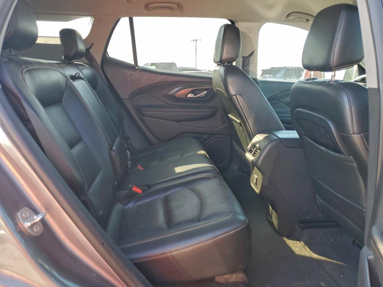 2020 GMC TERRAIN SLT photo 21