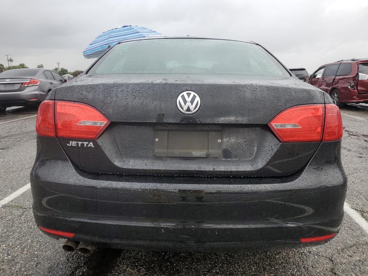 2012 VOLKSWAGEN JETTA BASE photo 11
