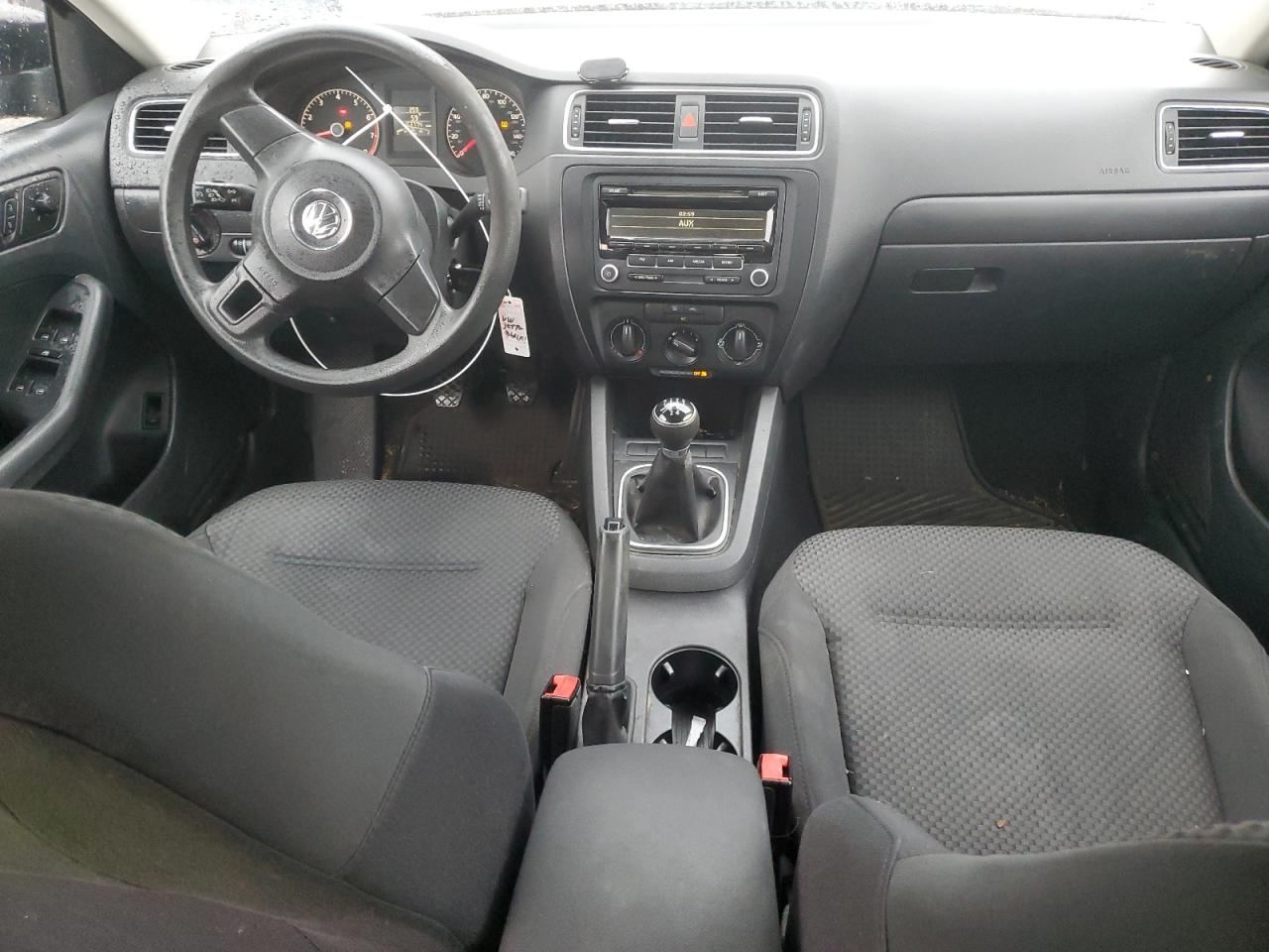 2012 VOLKSWAGEN JETTA BASE photo 15