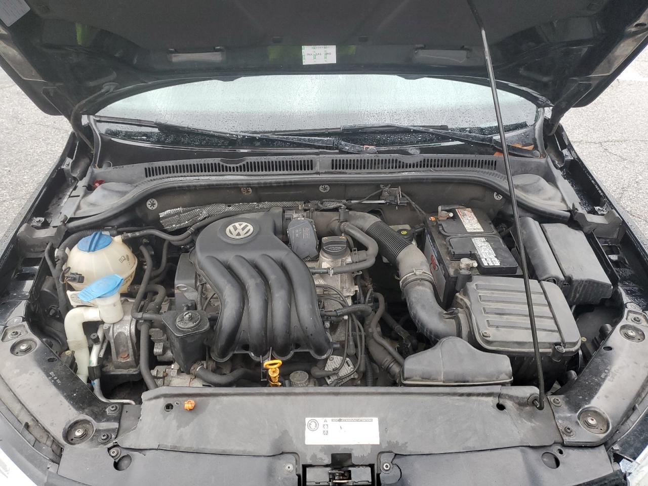 2012 VOLKSWAGEN JETTA BASE photo 21