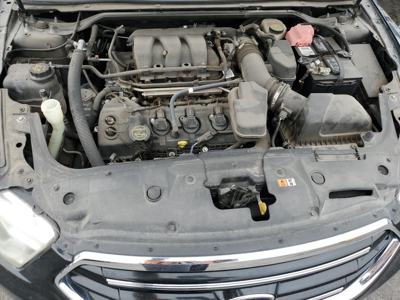 2015 FORD TAURUS photo 21