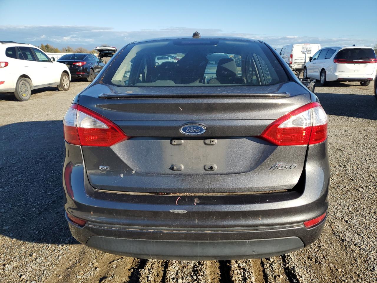 2015 FORD FIESTA SE photo 6