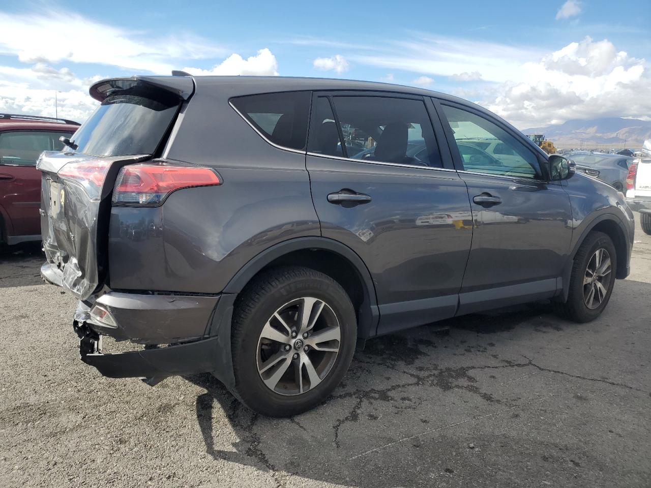 2018 TOYOTA RAV4 ADVENTURE photo 7