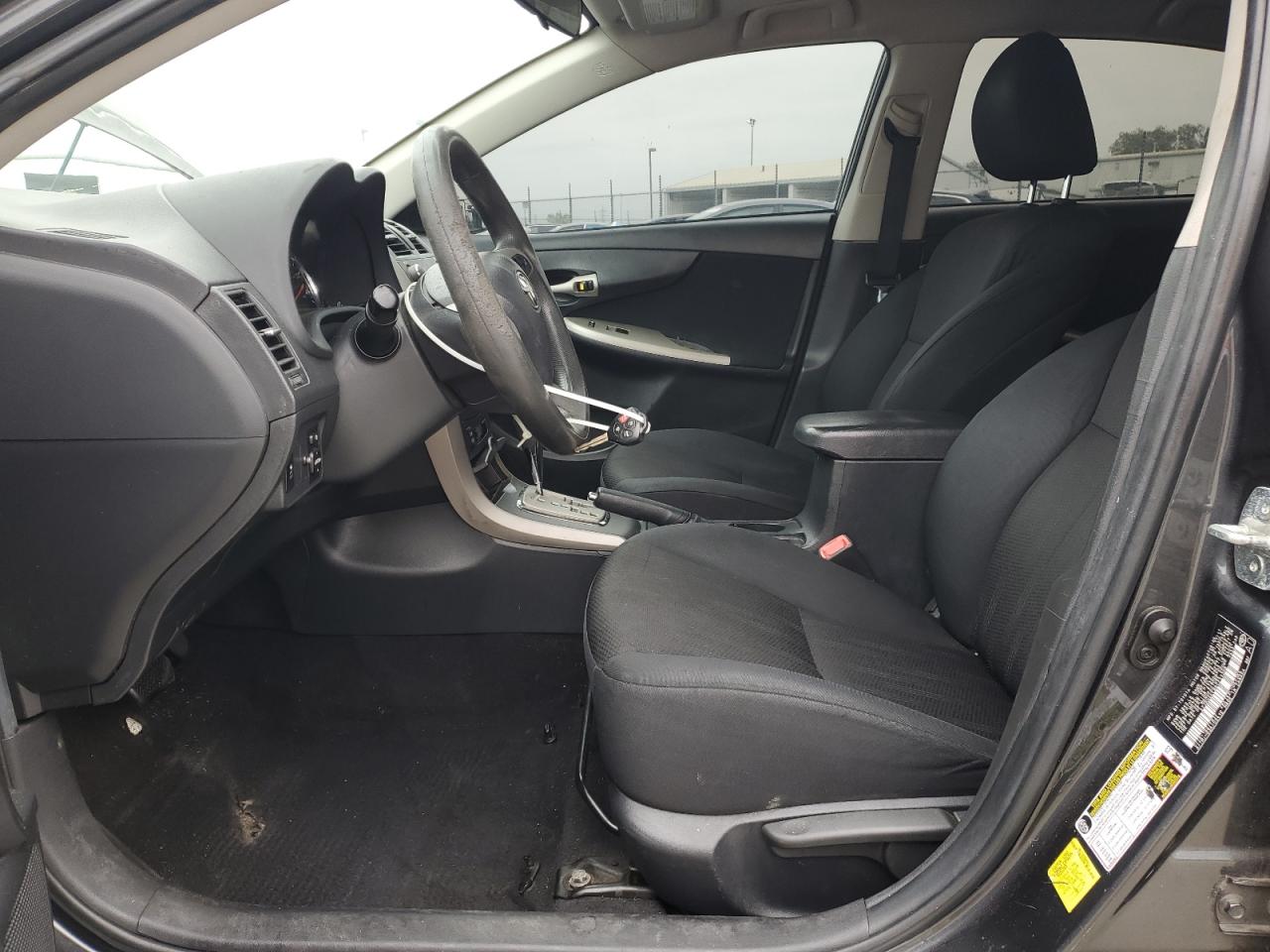 2011 TOYOTA COROLLA BASE photo 7