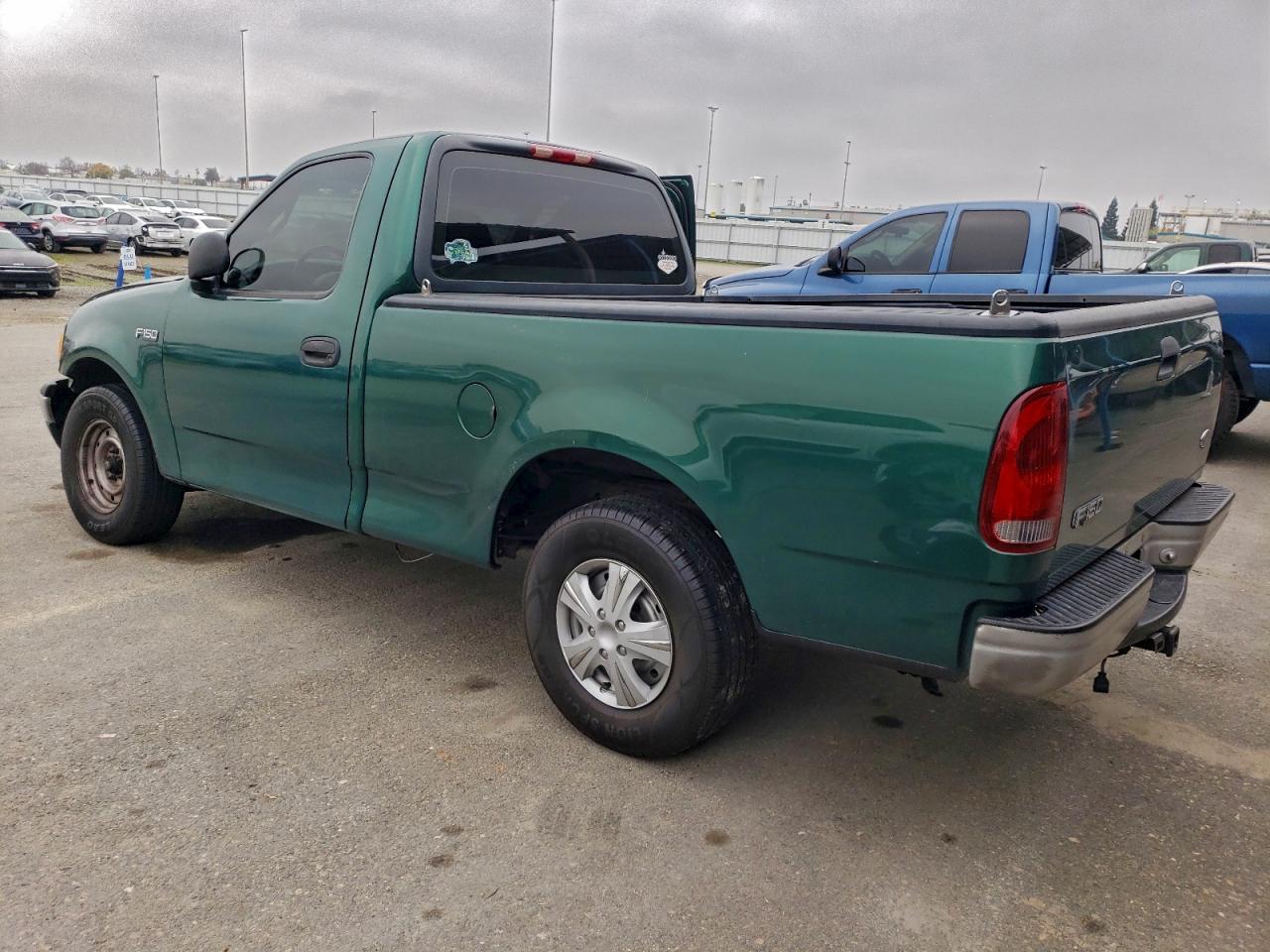 2000 FORD F150 photo 2