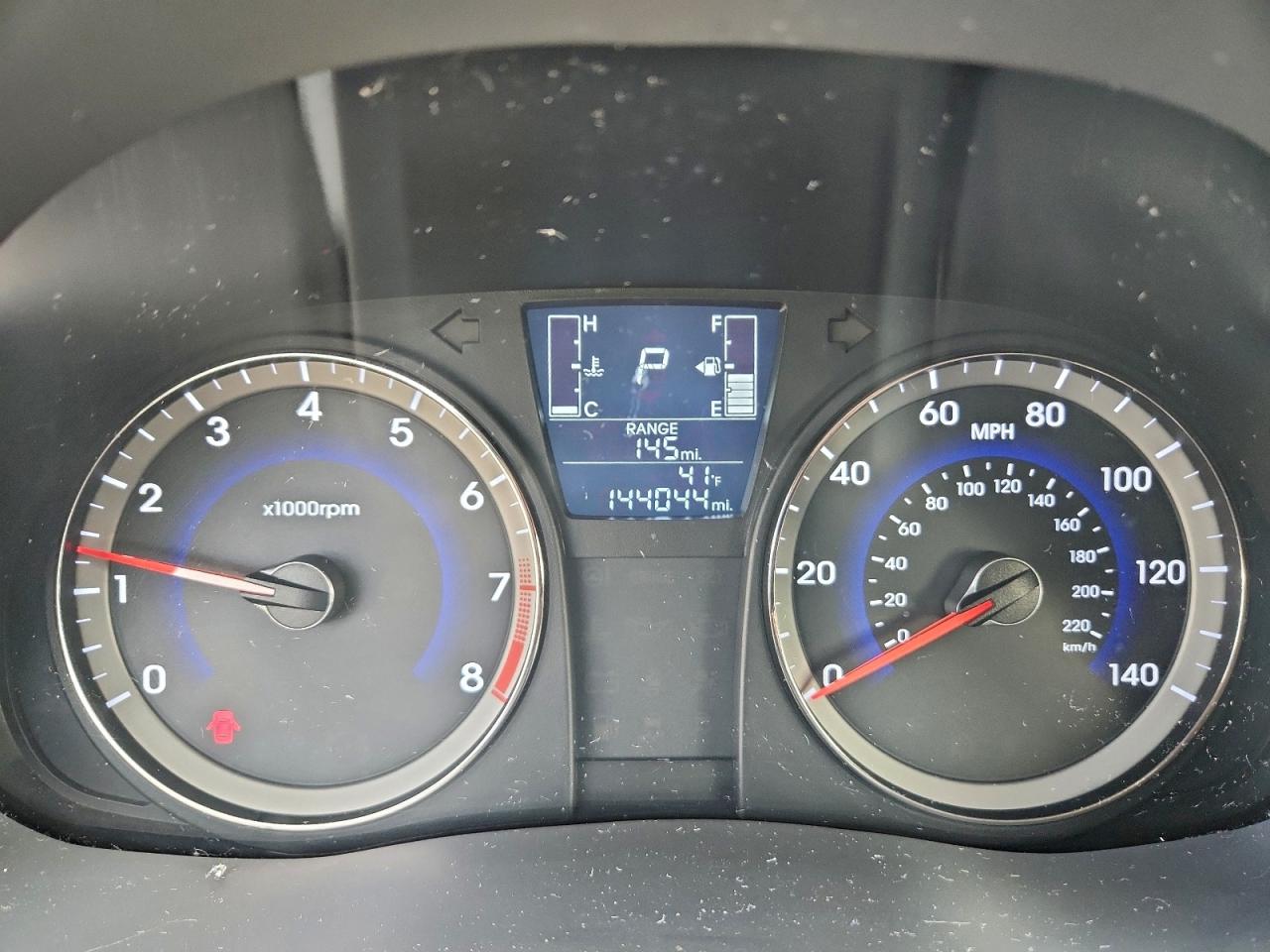 2015 HYUNDAI ACCENT GLS photo 25