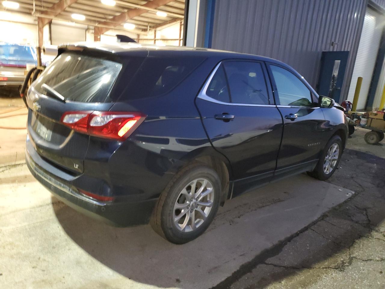 2018 CHEVROLET EQUINOX LT photo 5