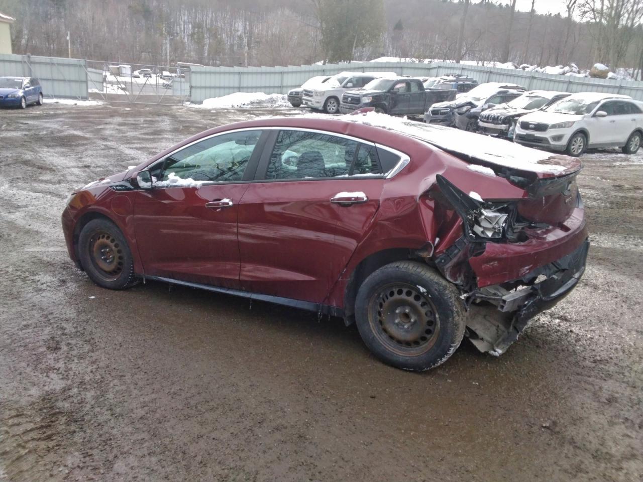 2017 CHEVROLET VOLT LT photo 3