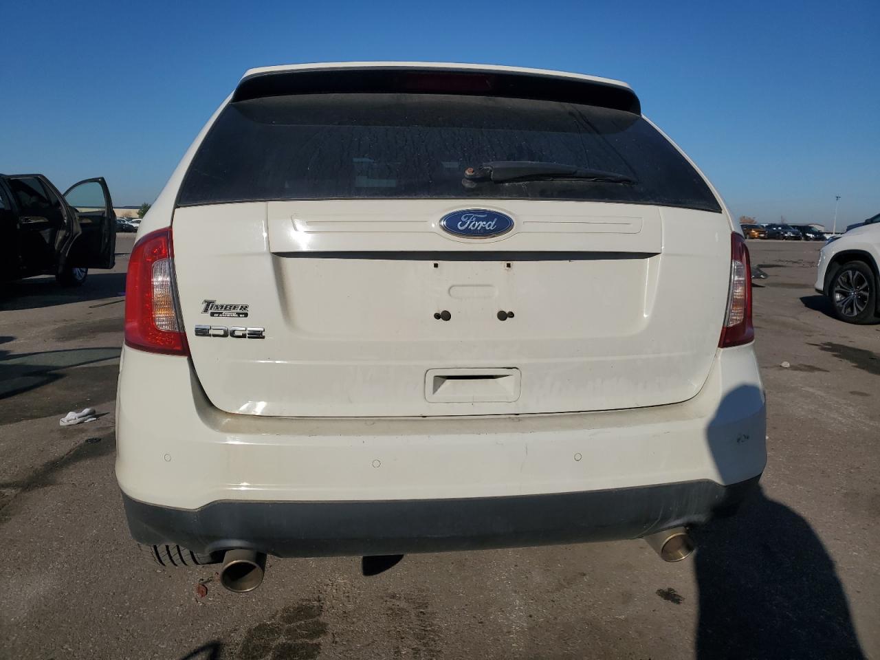 2013 FORD EDGE SE photo 6