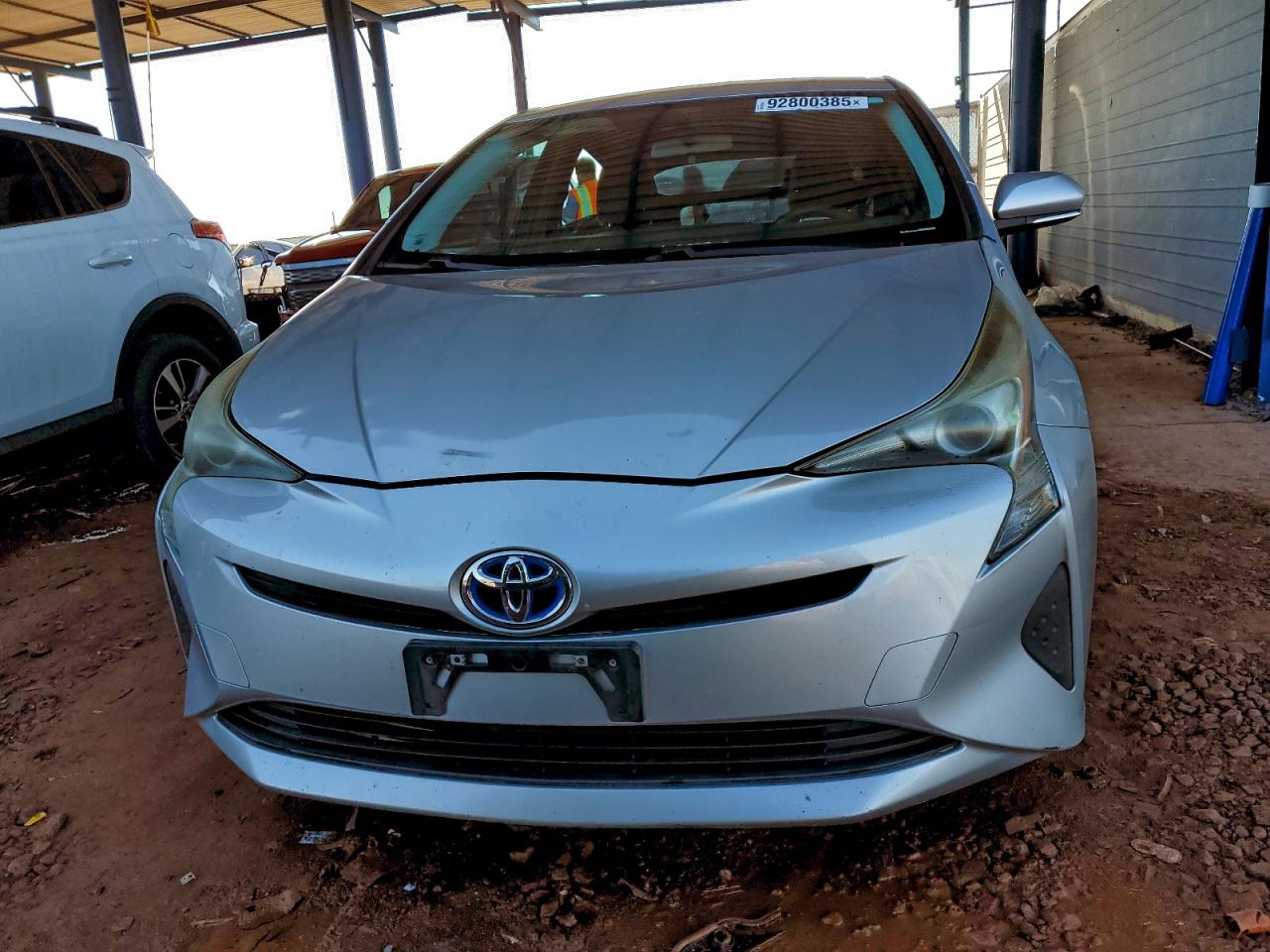 2016 TOYOTA PRIUS photo 5