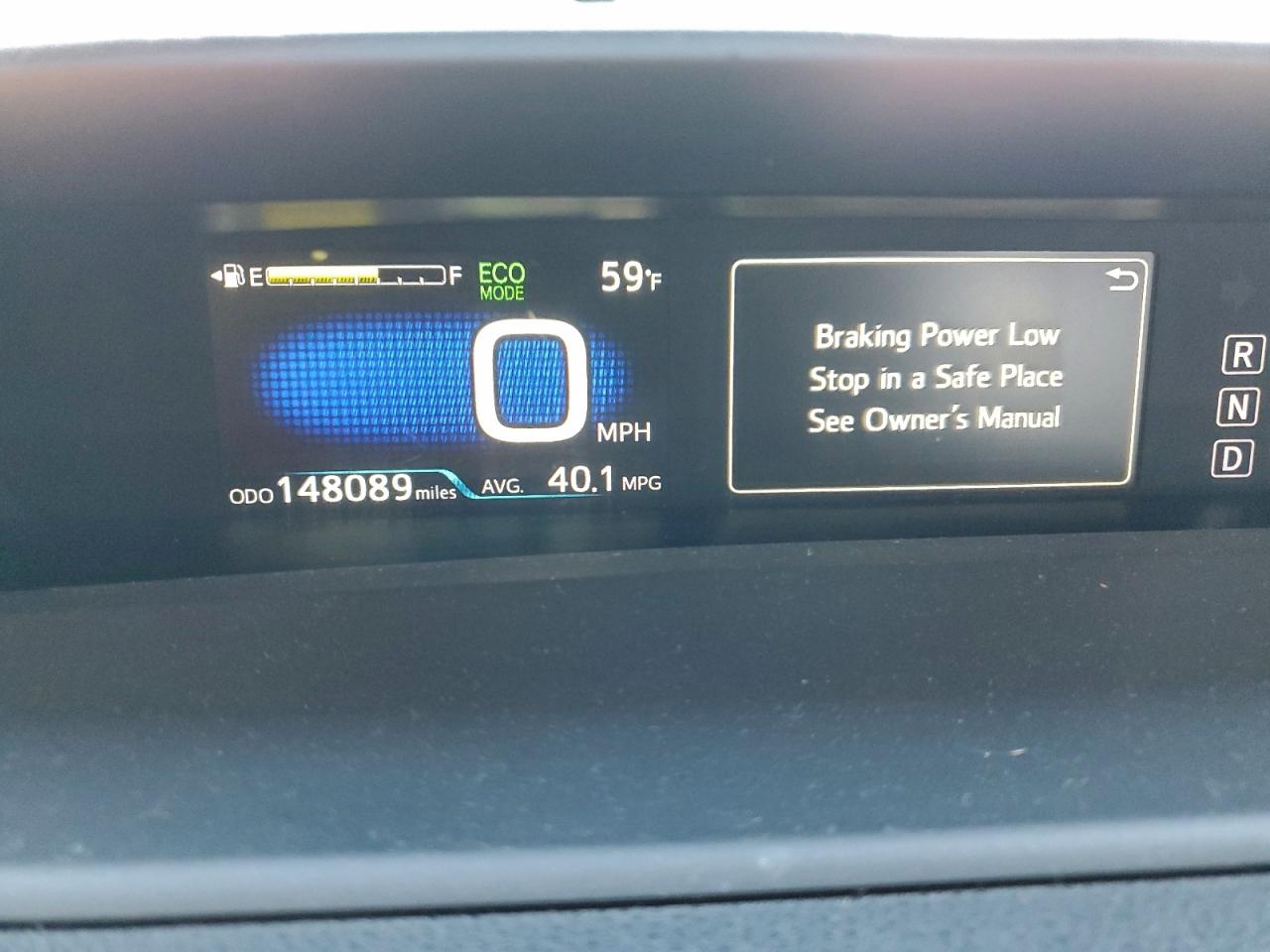2016 TOYOTA PRIUS photo 9