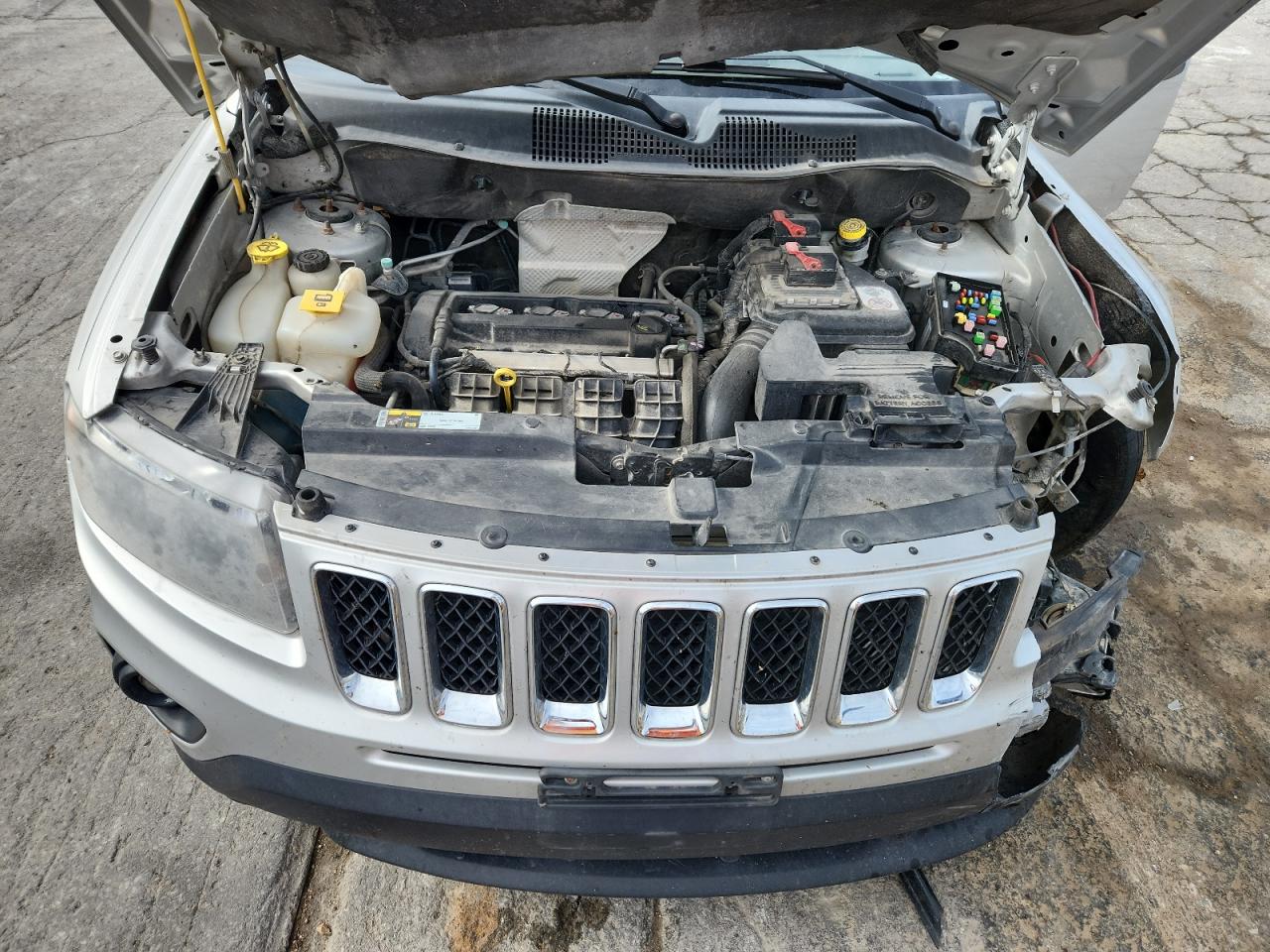 2014 JEEP COMPASS SPORT photo 34