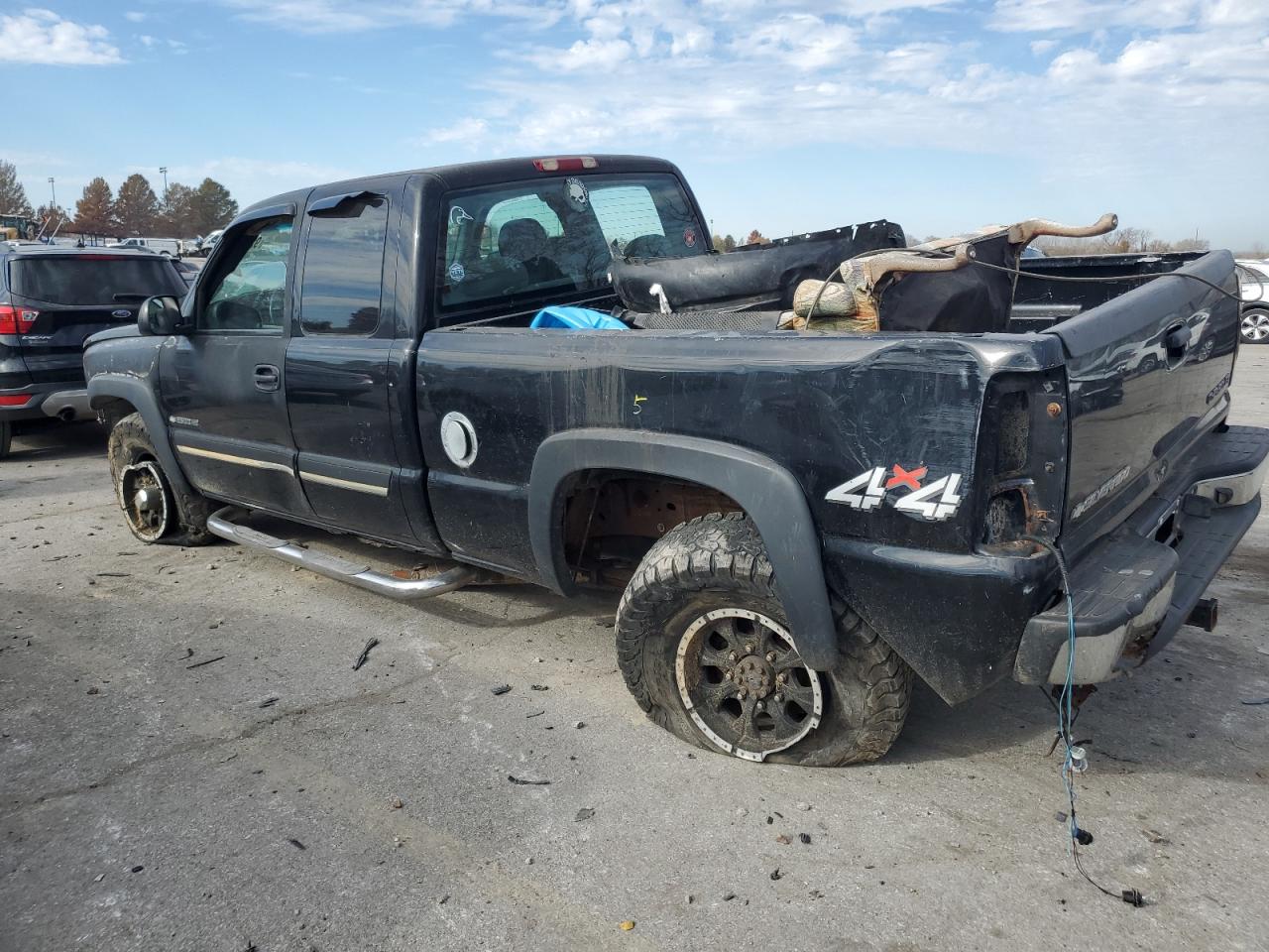 2004 CHEVROLET SILVERADO K2500 HEAVY DUTY photo 4