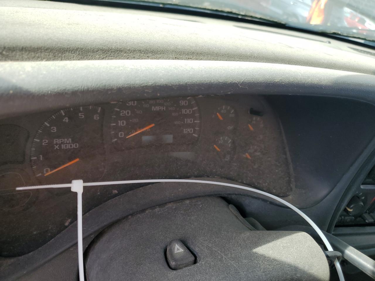 2004 CHEVROLET SILVERADO K2500 HEAVY DUTY photo 25