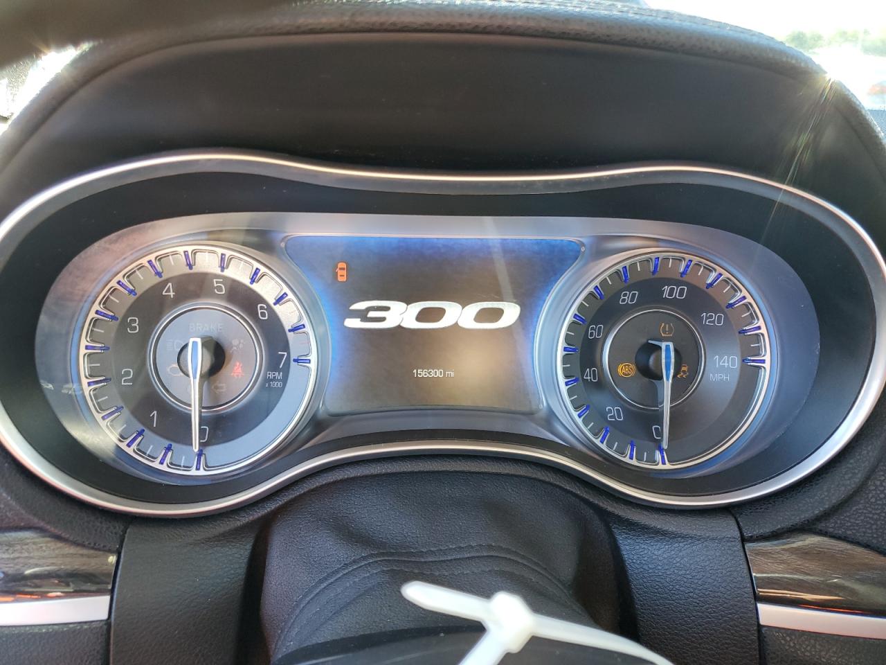2016 CHRYSLER 300 LIMITED photo 25