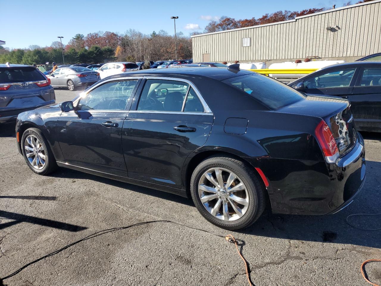 2016 CHRYSLER 300 LIMITED photo 4
