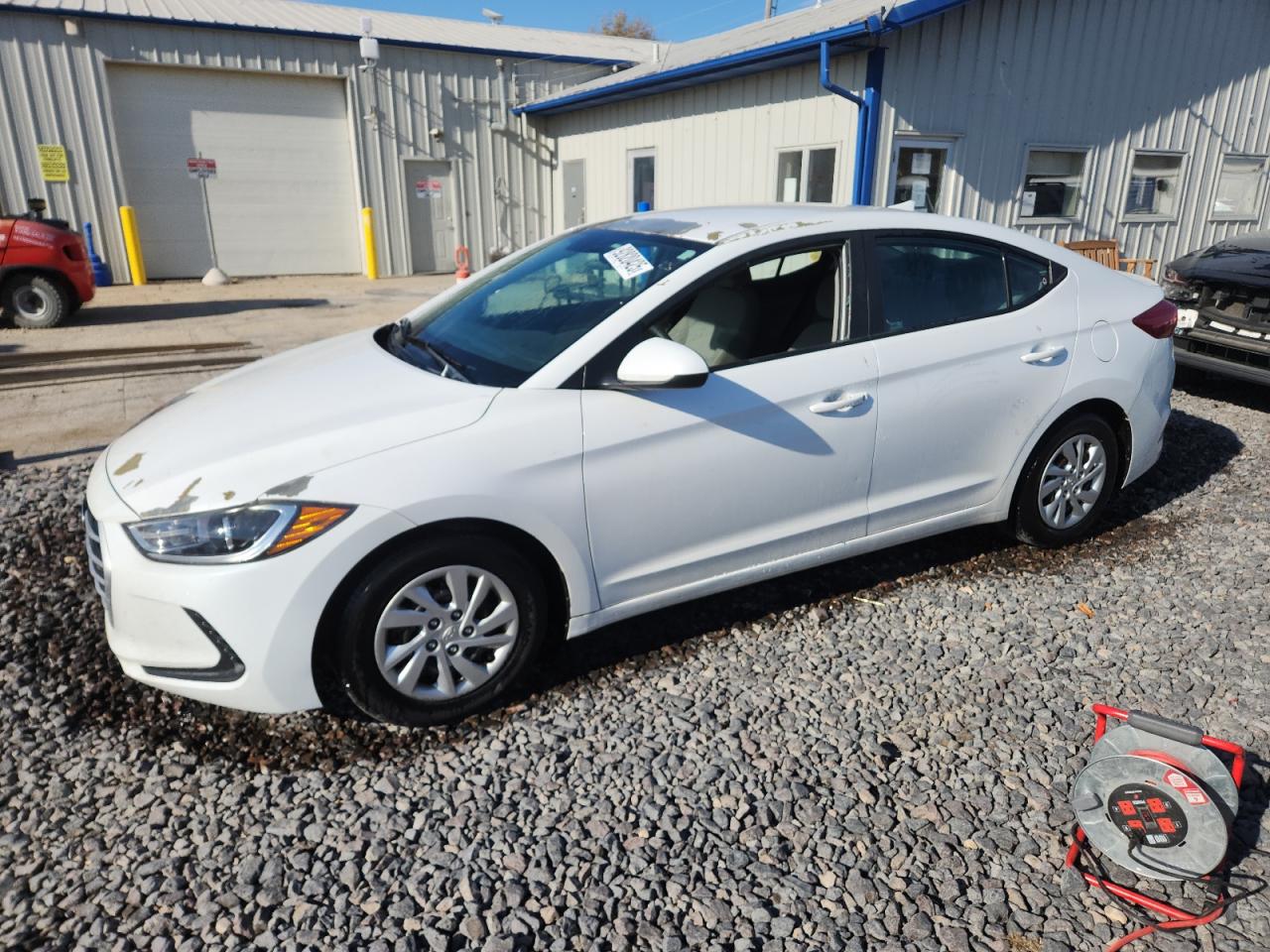 2017 HYUNDAI ELANTRA