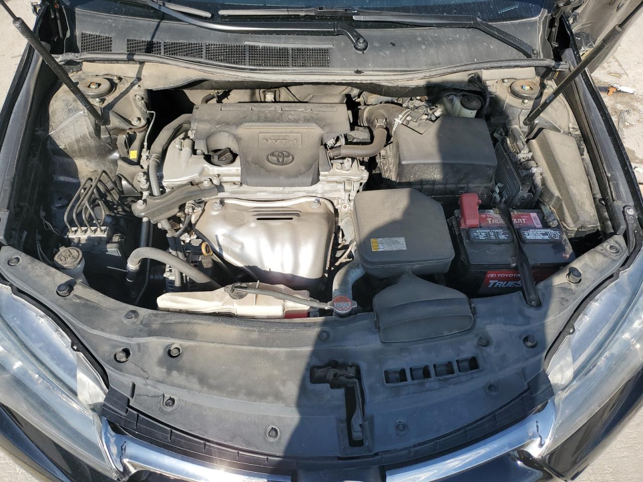 2016 TOYOTA CAMRY SE photo 31