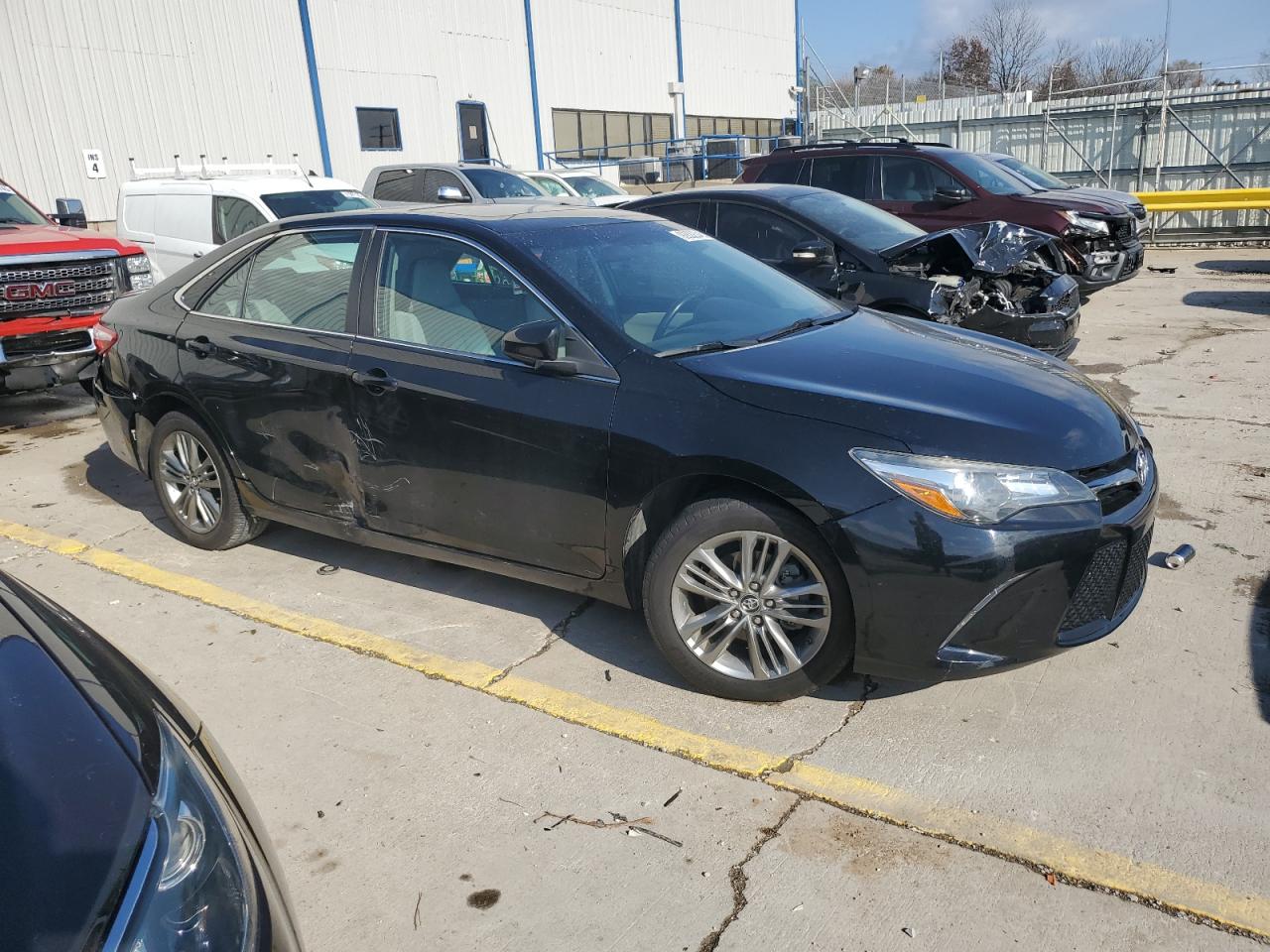 2016 TOYOTA CAMRY SE photo 10