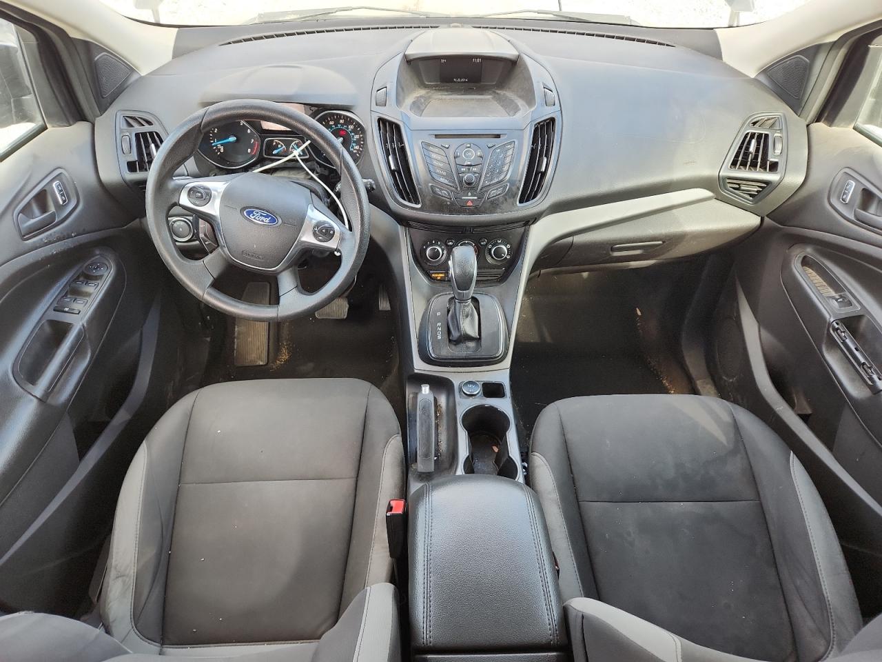 2015 FORD ESCAPE S photo 29