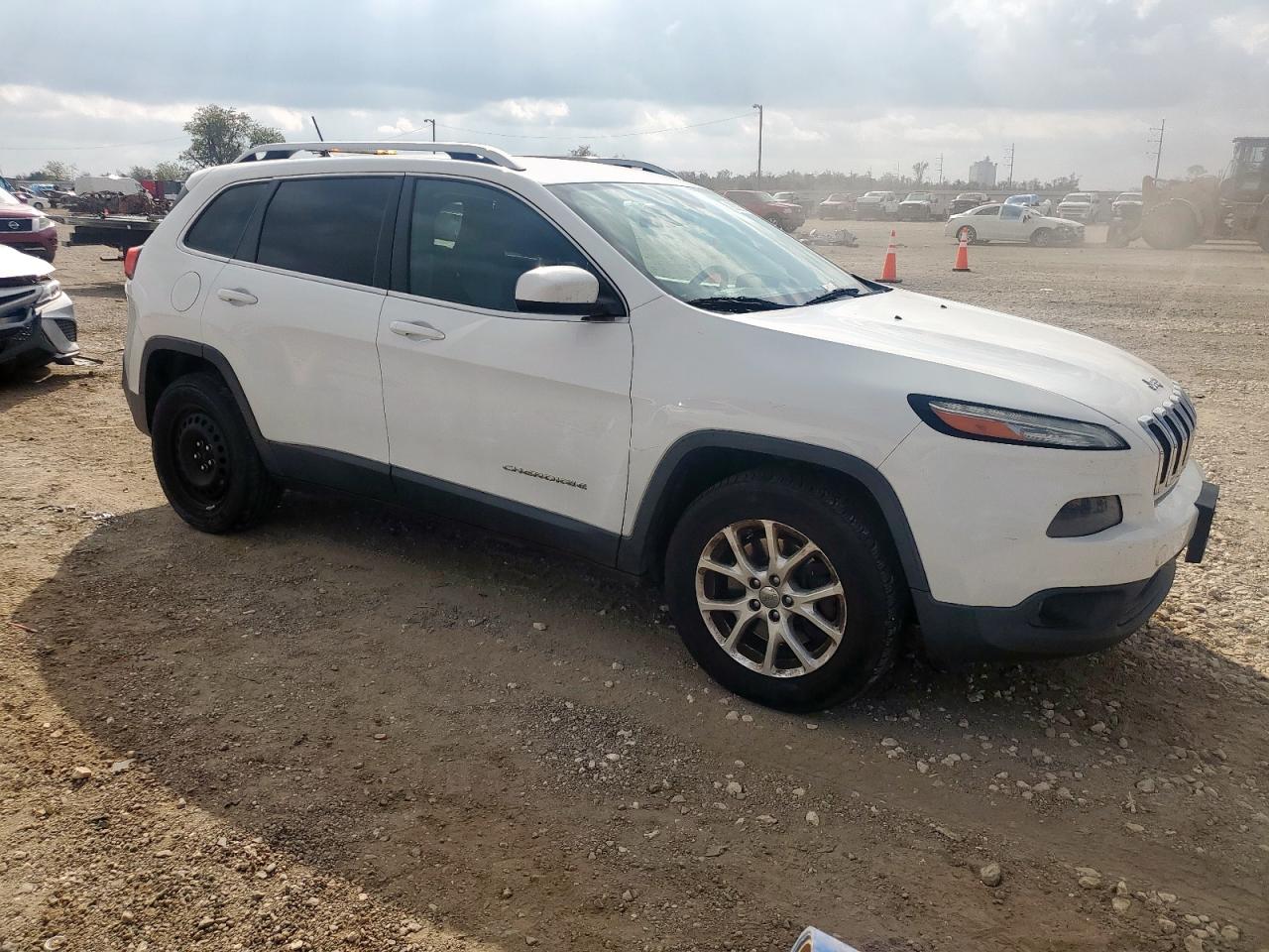 2014 JEEP CHEROKEE LATITUDE photo 7
