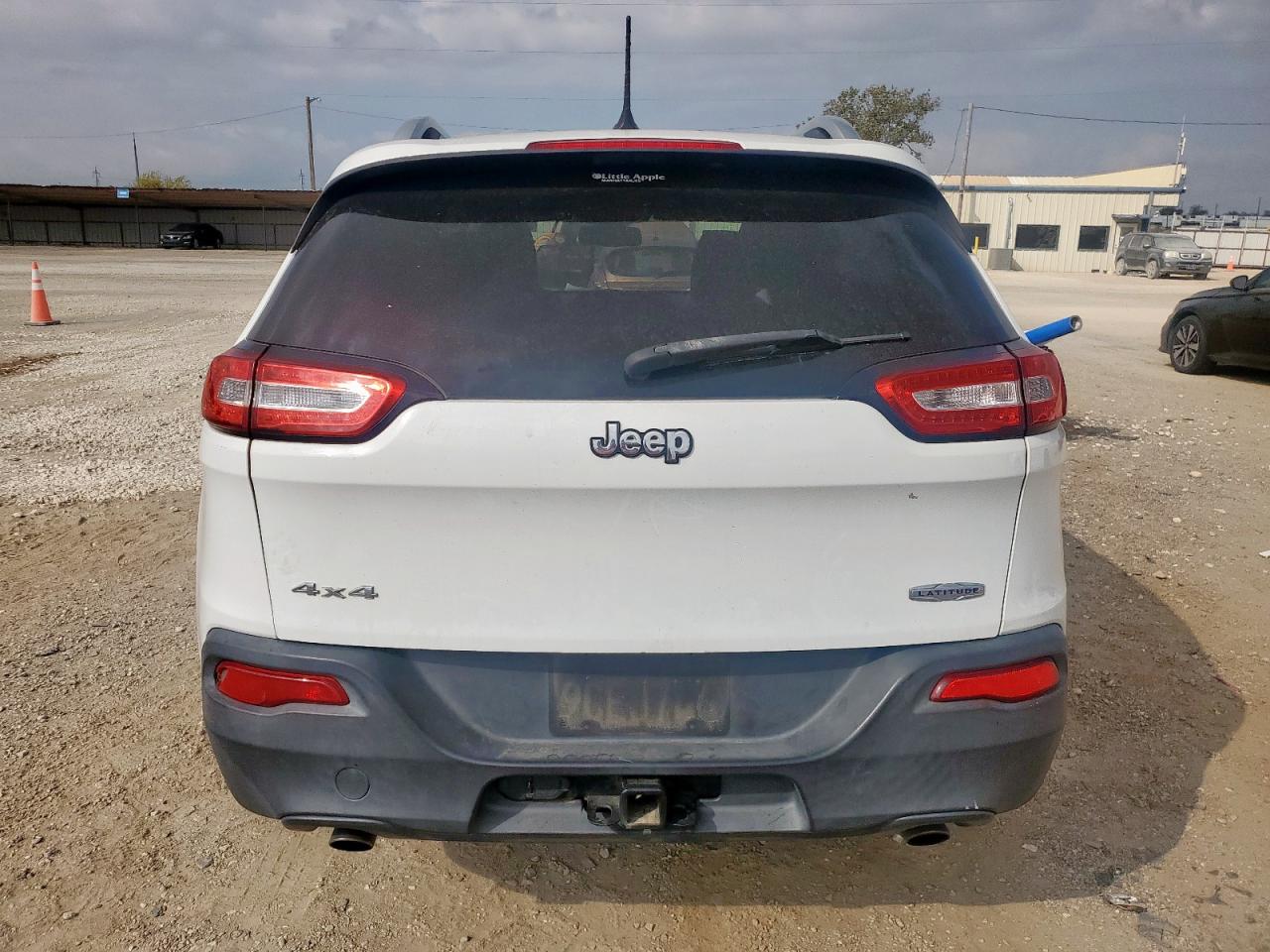 2014 JEEP CHEROKEE LATITUDE photo 11