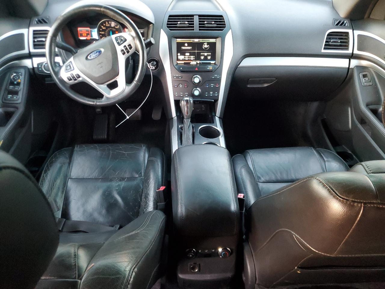 2011 FORD EXPLORER XLT photo 22