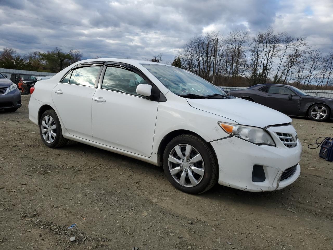 2013 TOYOTA COROLLA BASE photo 7