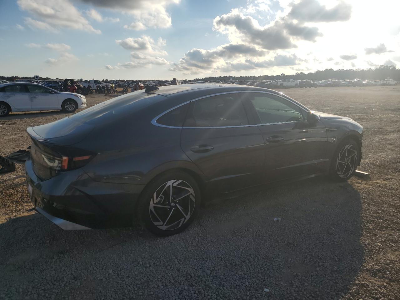 2024 HYUNDAI SONATA SEL photo 7
