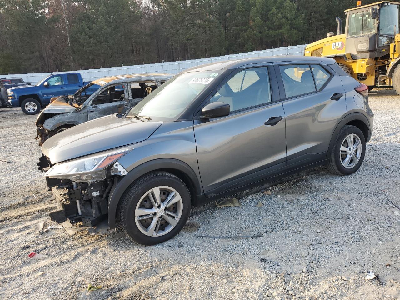 2021 NISSAN KICKS
