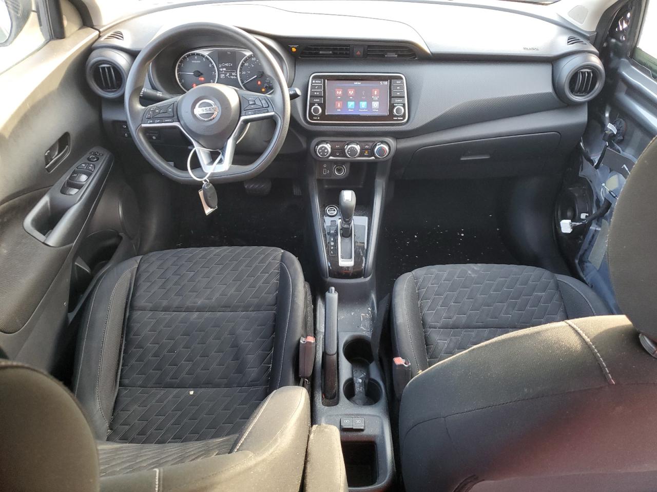 2021 NISSAN KICKS S photo 8