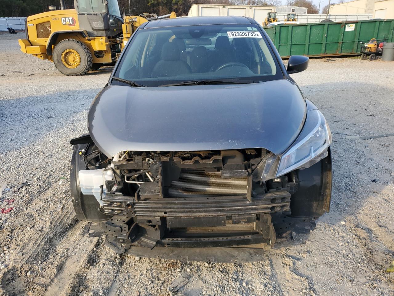 2021 NISSAN KICKS S photo 5