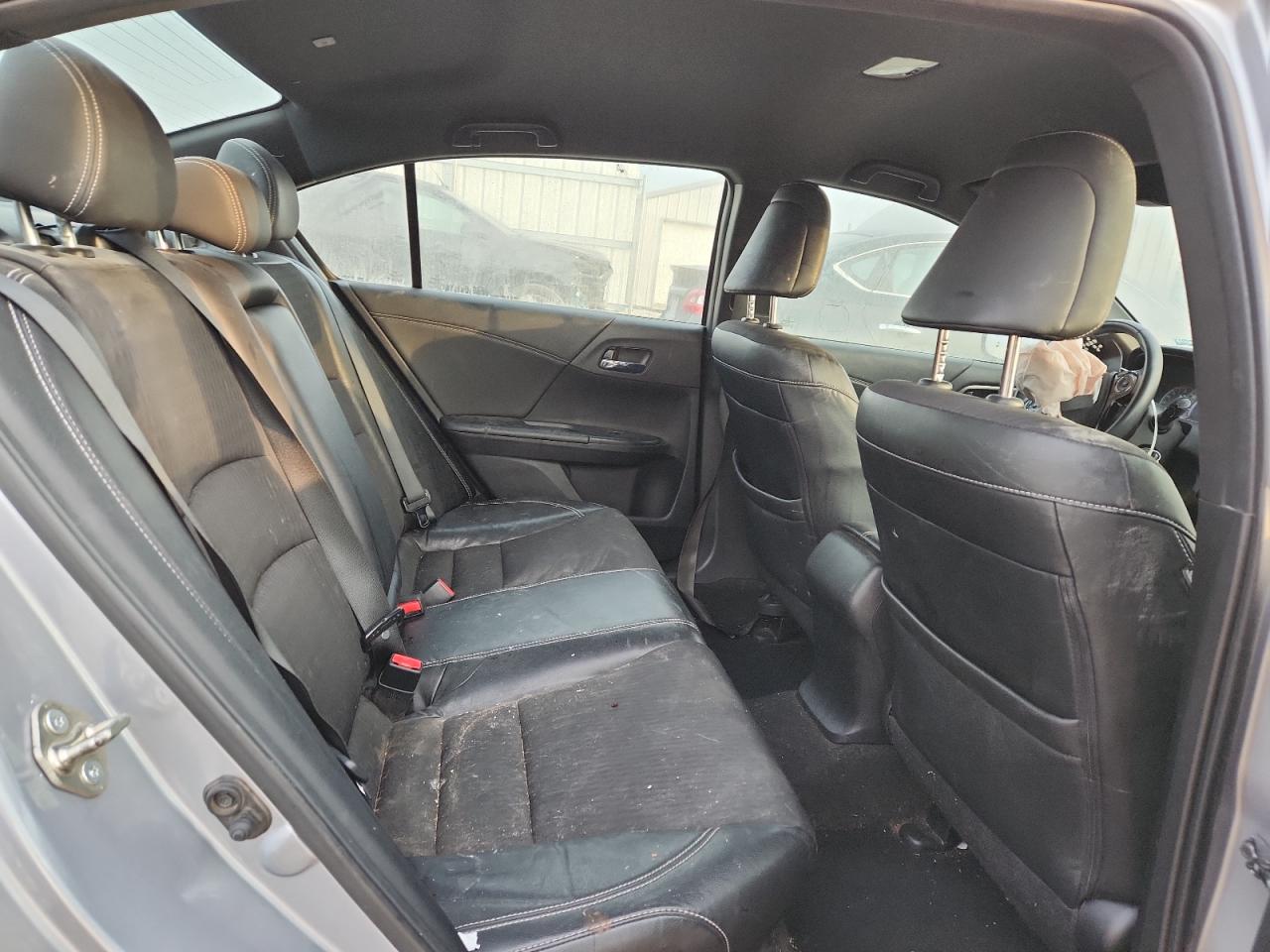 2016 HONDA ACCORD SPORT photo 28