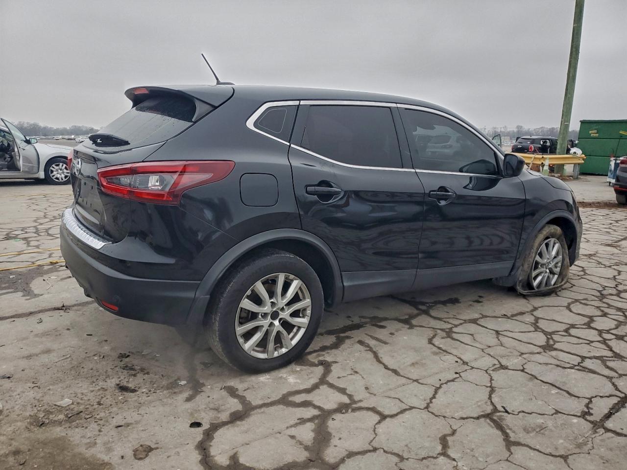 2020 NISSAN ROGUE SPORT S photo 5