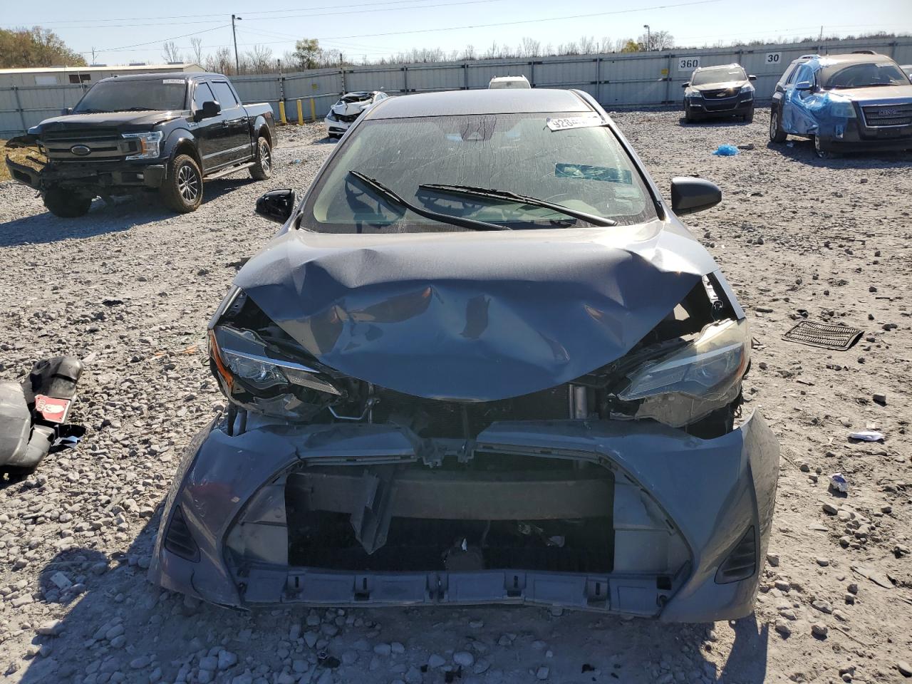 2019 TOYOTA COROLLA L photo 5